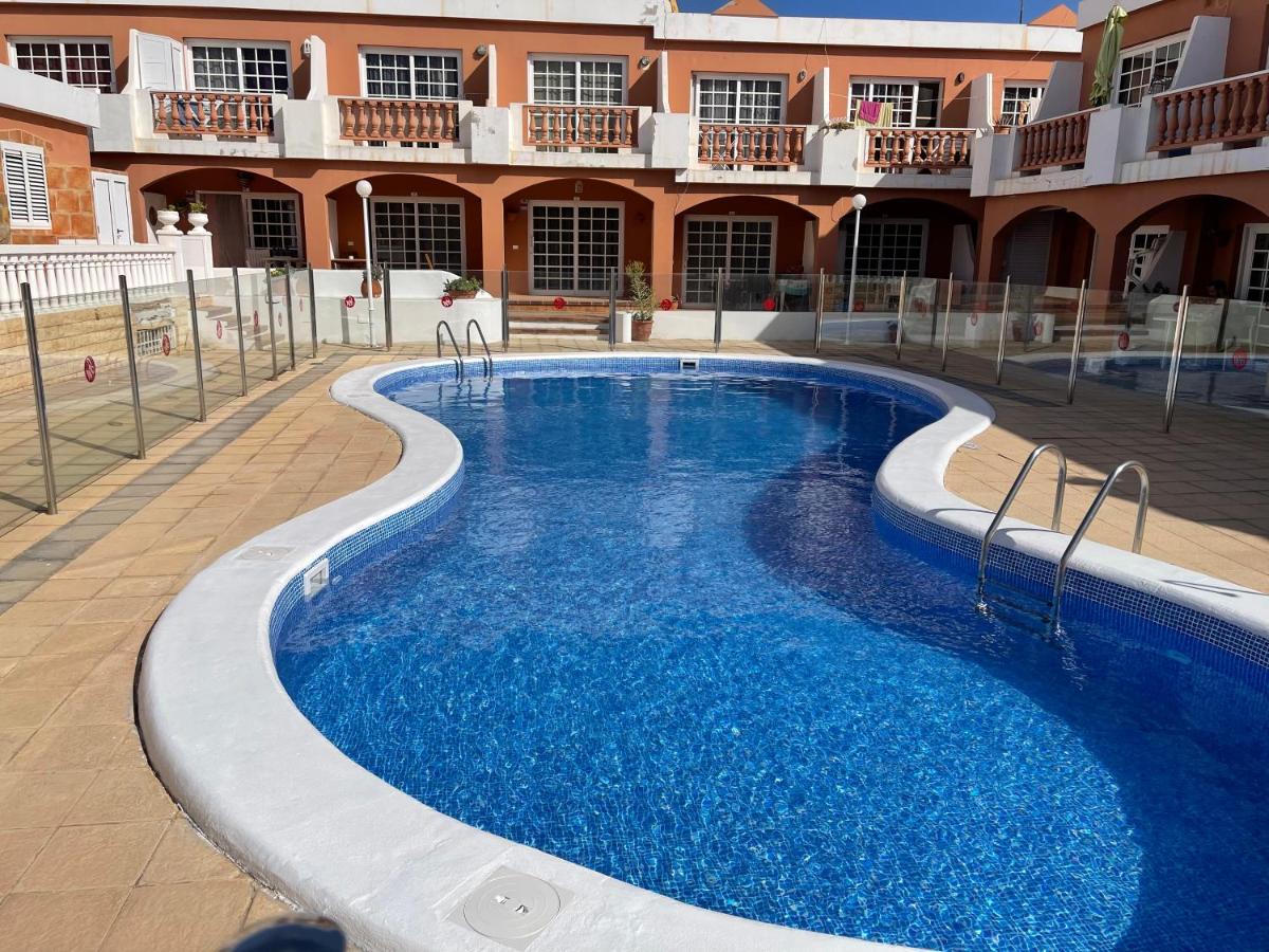 Apartamento Gustamar 13 칼레타데푸스테 외부 사진